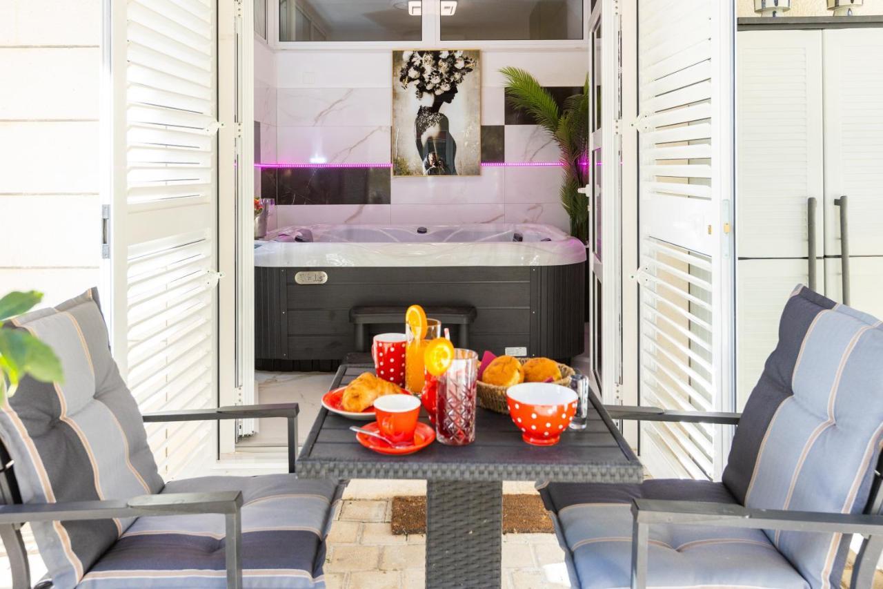 Apartment Zolla Dubrovnik- Hot Tub And Free Parking Exterior photo