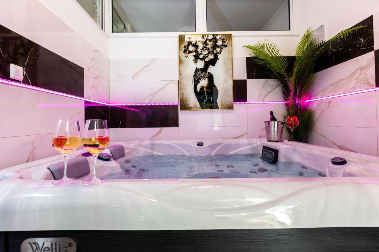 Apartment Zolla Dubrovnik- Hot Tub And Free Parking Exterior photo