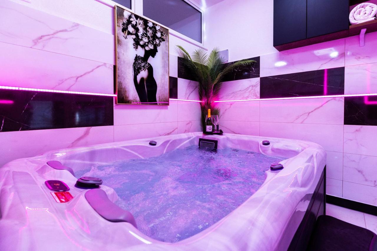 Apartment Zolla Dubrovnik- Hot Tub And Free Parking Exterior photo